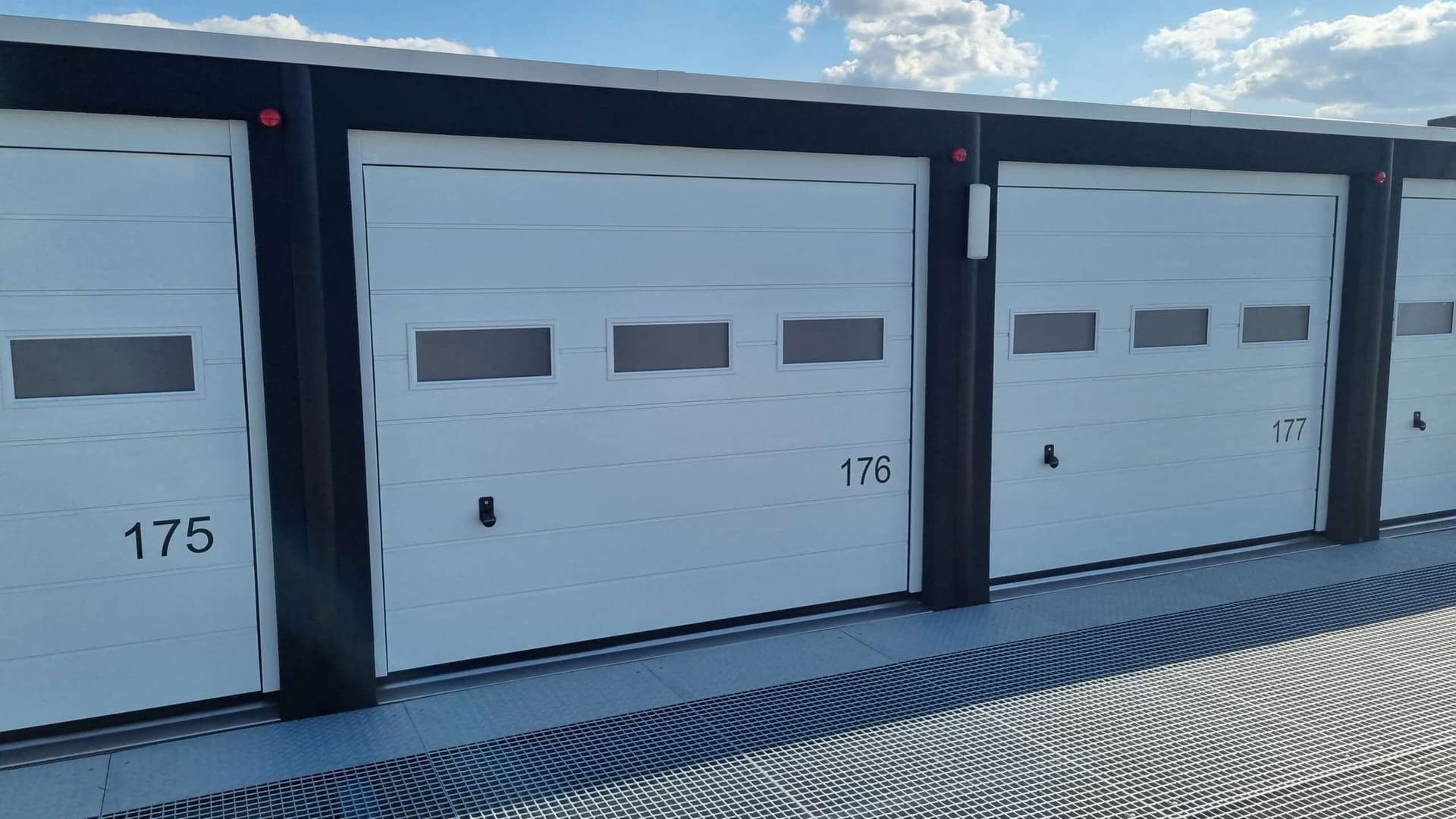 Binnenkant van een garagebox